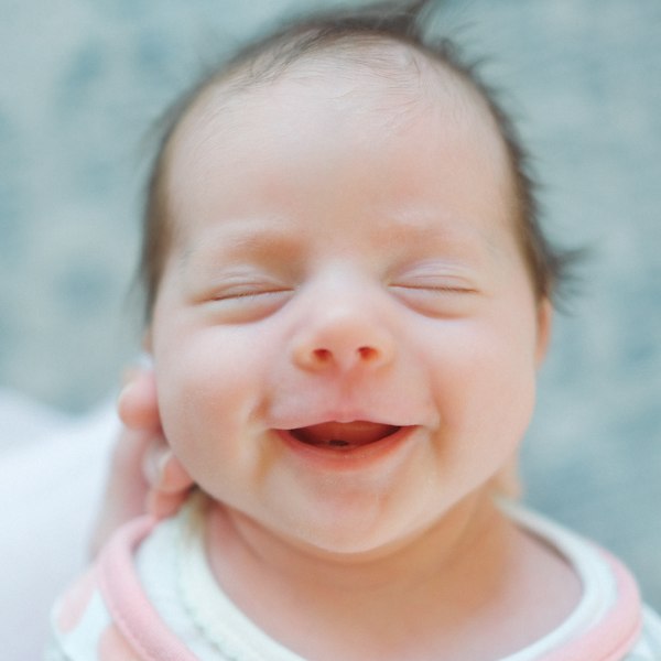 Bebê sorrindo